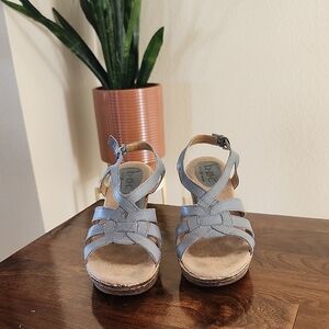 Doe Light Blue Strappy Sandals